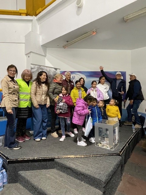 Ice_Skating_wit_a_Cause_8